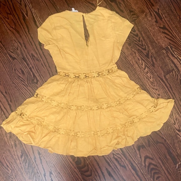 VICI WINNIE CROCHET TIERED BABYDOLL DRESS - Picture 7 of 7